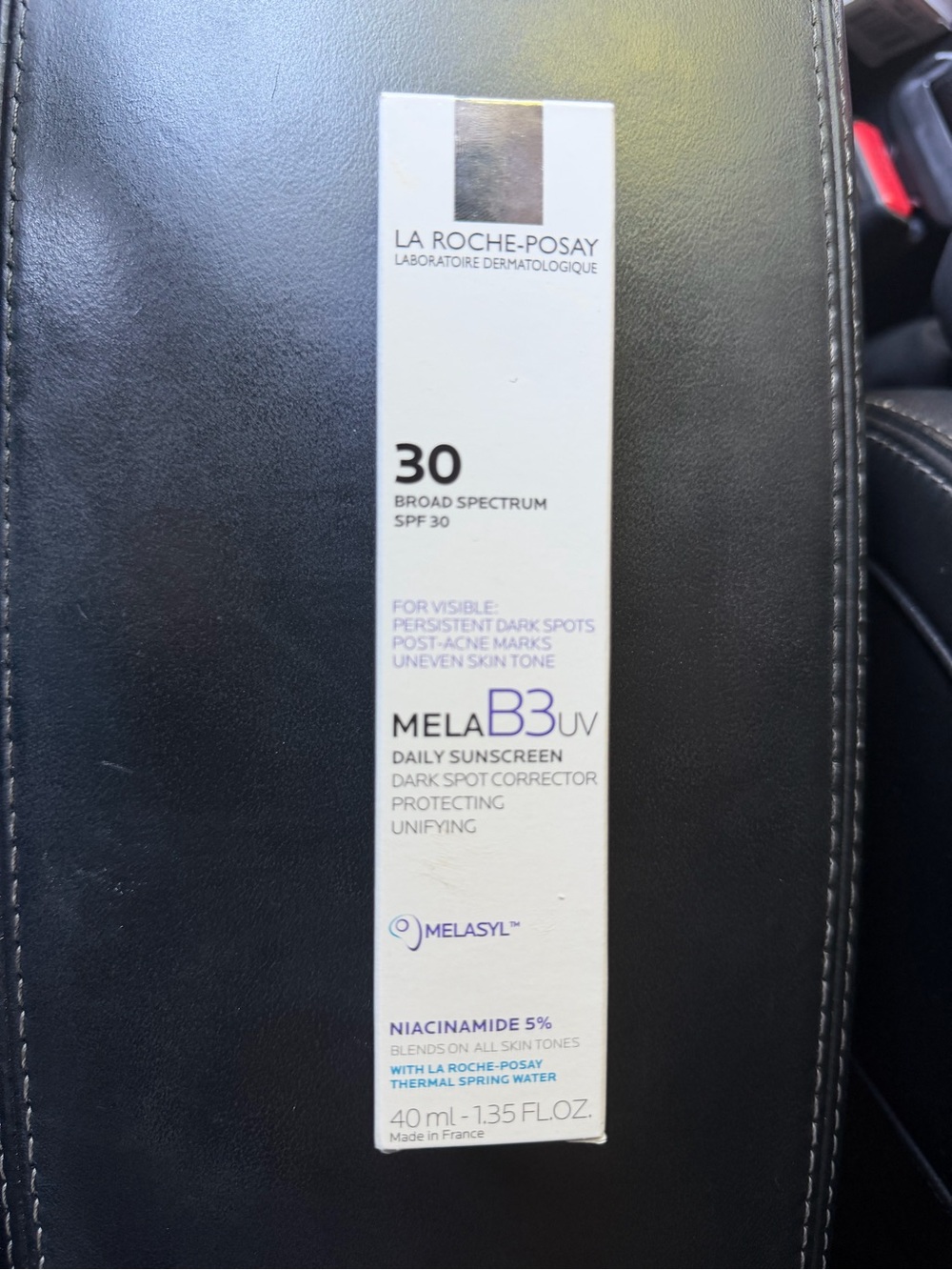 La Roche-Posay Mela B3 UV SPF 30 Daily Sunscreen - 40 ml (White)